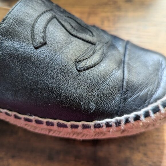 CHANEL black lambskin espadrilles size 40 - Picture 7 of 14